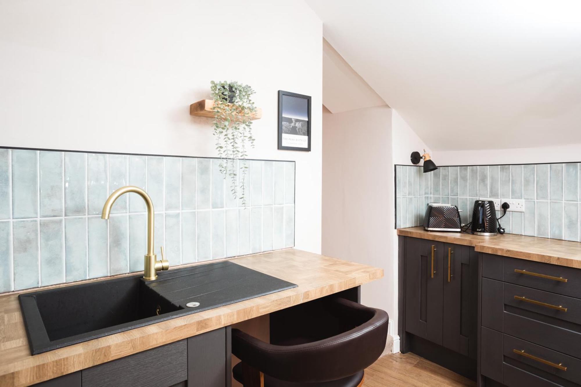 Bankers Quarters - Apt 1 ชาเปลอองเลฟริธ ภายนอก รูปภาพ